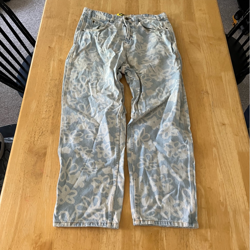 BUTTER Women's Baggy Flowers Jeans Size 32 In Blue - Picture 4 of 11
